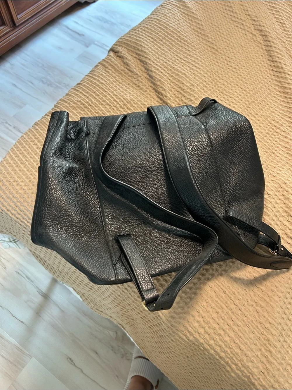 Cuyana Black Backpack - Barely used